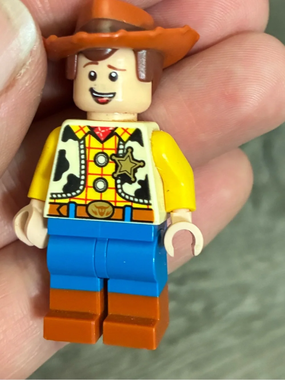 MINIFIGURE LEGO PINK AND WHITE ASTRONAUT and WOODY TOY STORY LOT